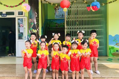 Một số hình ảnh hội thi bé khéo tay- bé nhanh trí cấp huyện năm học 2022-2023